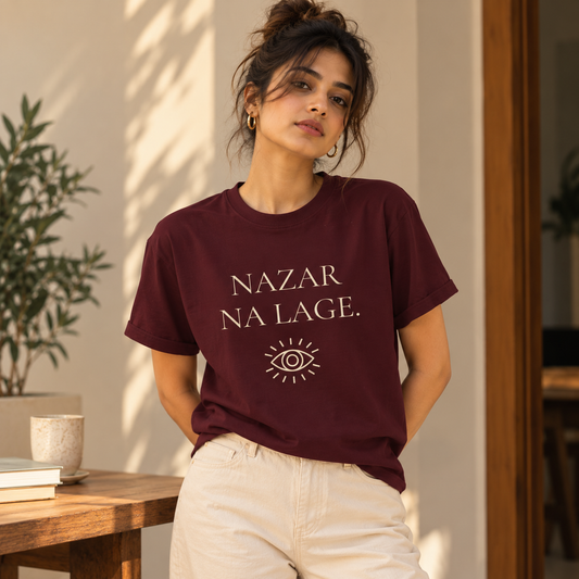 Nazar Na Lage – Women's T-Shirt – Maroon