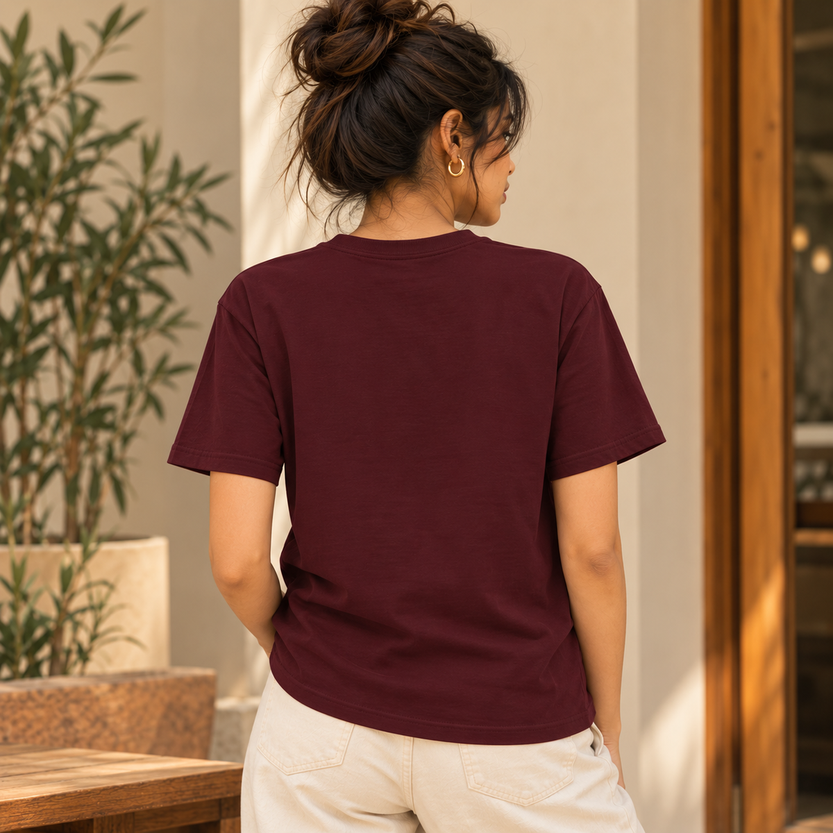 Nazar Na Lage – Women's T-Shirt – Maroon